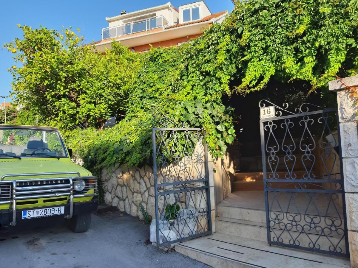 Villa Tania Hvar Town Eksteriør bilde